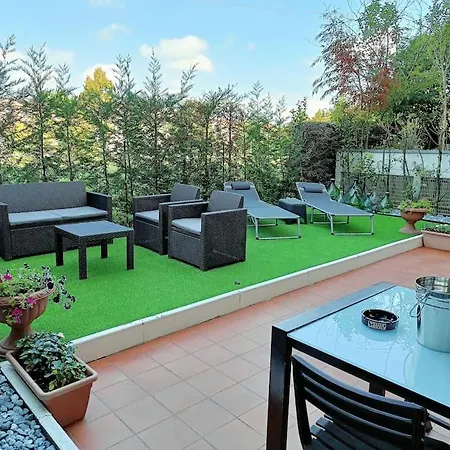 Art-apart Lt Con Giardino Privato